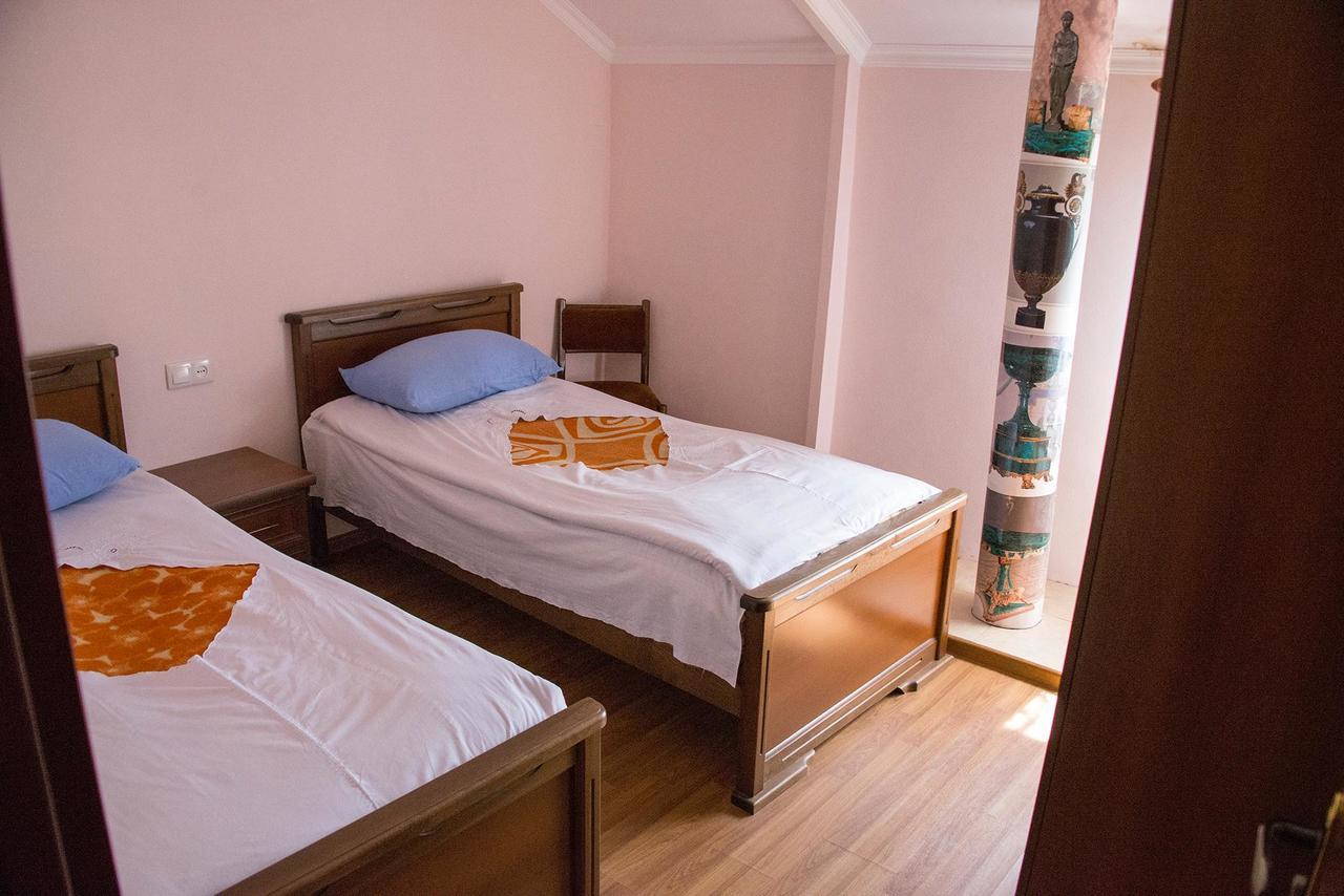B&B Odzun Buitenkant foto